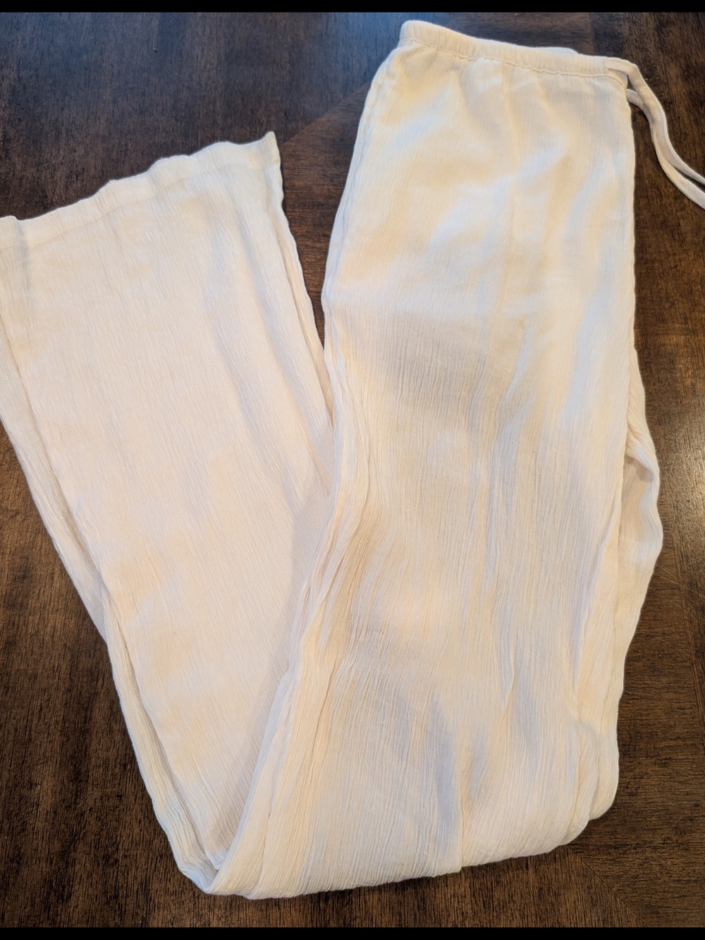 Women's White Lightweight Pull-On Pants With Drawstring Waist